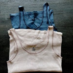 New without tags Set of 2 Brandy Melville ribbed tank tops